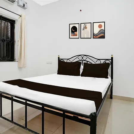 Hotel O Retro